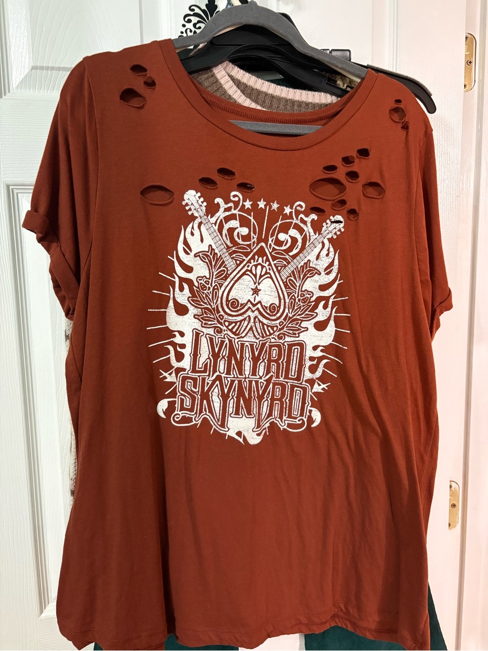 torrid Rust Red Lynyrd Skynyrd Distressed Graphic Tee